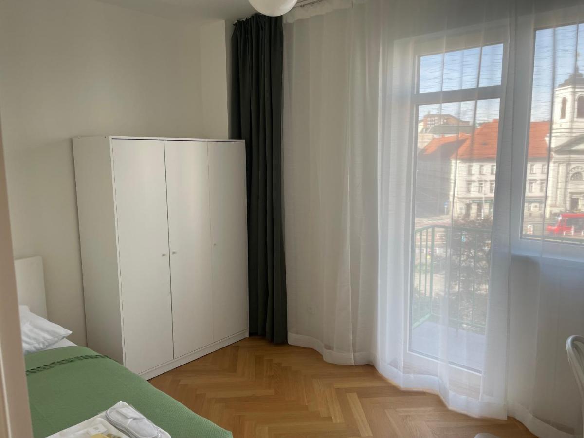 Skau Dunajska Family Two Bedroom Apartment Old Town Bratislava Exterior photo